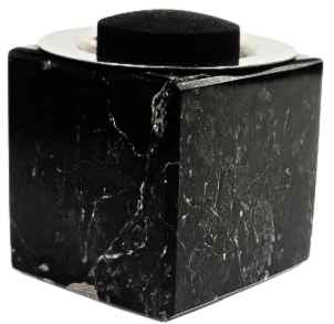 Carbon holder